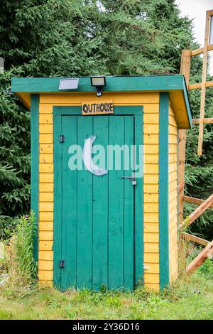 Outthouse im Eisenbahnmuseum in Avondale, Neufundland & Labrador, Kanada Stockfoto