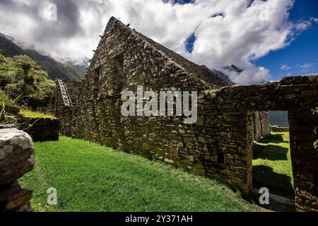 Choquequirao ist eine archäologische Stätte in den Anden Perus, nahe der heutigen Stadt Cachora. Wird oft als „Schwesterstadt“ bezeichnet Stockfoto