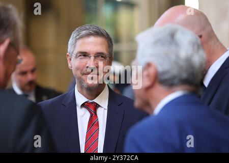 Potsdam, Deutschland. September 2024. Brandenburg: Das Foto zeigt Mike Schubert, Bürgermeister von Potsdam. (Foto: Simone Kuhlmey/Pacific Press) Credit: Pacific Press Media Production Corp./Alamy Live News Stockfoto