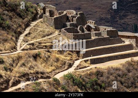 Die Ruinen von Pisac sind eine der bedeutendsten und gut erhaltenen archäologischen Stätten der Inka im Heiligen Tal Perus. Stockfoto