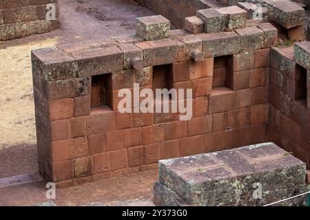 Die Ruinen von Pisac sind eine der bedeutendsten und gut erhaltenen archäologischen Stätten der Inka im Heiligen Tal Perus. Stockfoto