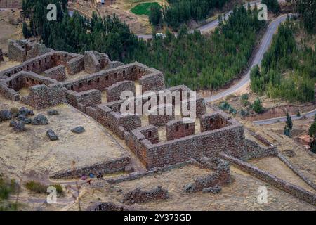 Die Ruinen von Pisac sind eine der bedeutendsten und gut erhaltenen archäologischen Stätten der Inka im Heiligen Tal Perus. Stockfoto