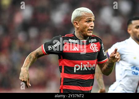 Rio, Brasilien - Septrember 12 2024: Wesley-Spieler im Match zwischen Flamengo x Bahia beim Brasilianischen Cup, Viertelfinale im Maracana-Stadion Stockfoto