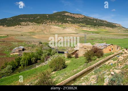 Traditionelle Kulturen, Ifran Nationalpark, Mittlerer Atlas, Marokko, Afrika Stockfoto