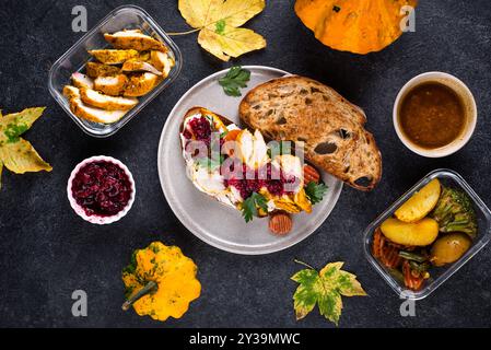 Übrig gebliebenes Thanksgiving Day Sandwich mit truthahn Stockfoto