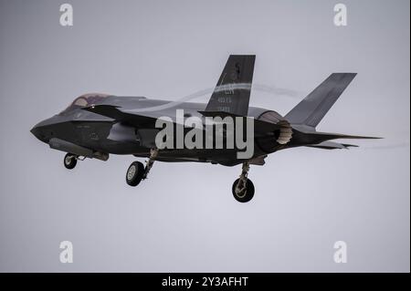 Die US Air Force F-35A Lightning II startet während der Übung Agile Shield bei der RAF Lakenheath, England, 3. September 2024. Integration von Aircr der fünften Generation Stockfoto