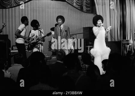 Bob und Marcia, Bob Andy und Marcia Griffiths The Young Gifted and Black, ihre erste britische Tour. Sie erschienen im Gliderdrome (Starlight Rooms). Boston, Lincolnshire, England, 30. Mai 1970. Stockfoto