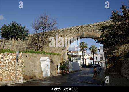 Tor in der Stadtmauer, Lagos, Algarve, Portugal, Europa Stockfoto