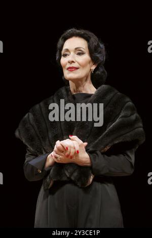 Katja Weitzenboeck als Maria Callas bei der Fotoprobe für die Meisterklasse in der Komoedie am Kurfürstendamm, Berlin, 11/09/2024 Stockfoto