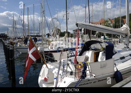 Yachten im Jachthafen Duesternbrook während der Kieler Woche, Kiel, Schleswig-Holstein, Deutschland, Europa Stockfoto