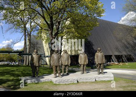 Denkmal für die Polarforscher vor dem Fram Museum, Bygdoey, Oslo, Norwegen, Europa Stockfoto