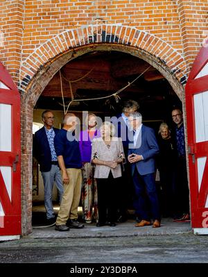 Noordhoek, Niederlande, 2024 2013-09-13 12:58:32 NOORDHOEK, 13-09-2024, de Noordstar Prinzessin Beatrix eröffnet die Getreidemühle de Noordstar in Noordbroek. Prinzessin Beatrix ist die Patronin von de Hollandsche MolenPHOTO: NLBeeld/Patrick van EMST Credit: NL Beeld/Patrick van EMST Stockfoto