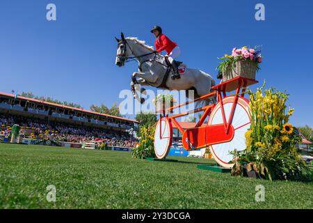 Calgary, Kanada - 7. September 2024. Geraldine Straumann aus der Schweiz, fährt Long John Silver 3, tritt im BMO Nations Cup während der CSIO Fruce an Stockfoto