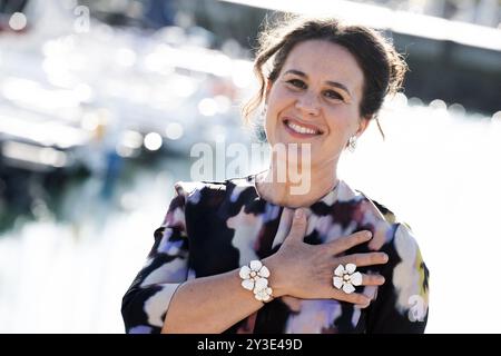 La Rochelle, Frankreich. September 2024. Ines Kermas posiert während des 26. La Rochelle Fiction Festivalls am 14. September 2024 in La Rochelle, Frankreich. Foto: David NIVIERE/ABACAPRESS. COM Credit: Abaca Press/Alamy Live News Stockfoto