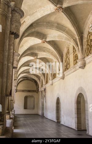 Ein Saal im ehemaligen Kloster von Santo Domingo. Stockfoto