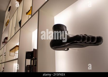 München, 17. Dezember 2023: Die Pinakothek ist ein berühmtes Museum in München. Stockfoto