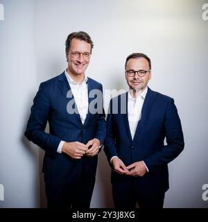 Interview mit Hendrik Wuest, CDU, Ministerpräsident von Nordrhein-Westfalen, und Jan Redmann, Landesvorsitzender der CDU Brandenburg. Berlin, 28. August 2024. Stockfoto