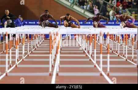 Brüssel, Belgien September 2024. Sasha Zhoya (C) aus Frankreich tritt beim 110 m Hürdenfinale der Männer beim Diamond League Brussels Meeting 2024 in Brüssel, Belgien, am 13. September 2024 an. Quelle: Zhao Dingzhe/Xinhua/Alamy Live News Stockfoto