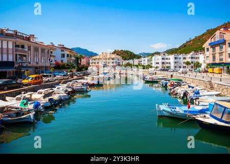 MARMARIS, Türkei - 14. MAI 2018: Marmaris Hafen mit Yachten in der Türkei Stockfoto