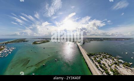 Ein Blick aus der Vogelperspektive auf Riviera Beach in Florida, USA Stockfoto