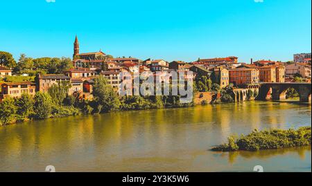 Blick auf die Altstadt von Albi im Vintage-Stil, Frankreich Stockfoto