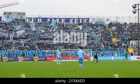 Fankurve TSV 1860 München, TSV 1860 München vs. Dynamo Dresden, Fussball, 3. Liga, 5. Spieltag, Saison 24/25, 14.09.2024, Foto: Eibner-Pressefoto/Jenni Maul Stockfoto