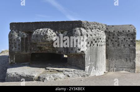 Bunker, Botonbunker der Atlantischen Mauer in Dänemark am Strand von Jütland Stockfoto