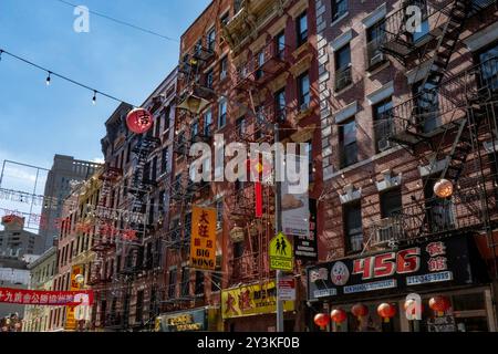 Chinatown ist ein ethnisches Viertel und Touristenattraktion in Lower Manhattan, 2024, New York City, USA Stockfoto