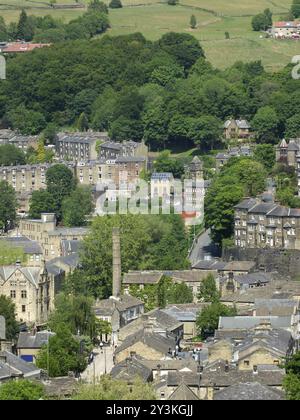 Luftaufnahme der Stadt hebden Brücke in West yorkshire im Sommer Stockfoto