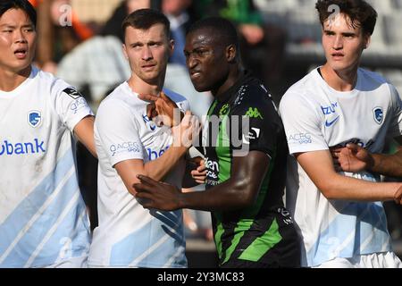 Brügge, Belgien. September 2024. Ein Fußballspiel zwischen Cercle Brugge KSV und KRC Genk Samstag, den 14. September 2024 in Brügge, am 7. Tag der Saison 2024-2025 der ersten Liga der "Jupiler Pro League" der belgischen Meisterschaft. BELGA FOTO JILL DELSAUX Credit: Belga News Agency/Alamy Live News Stockfoto