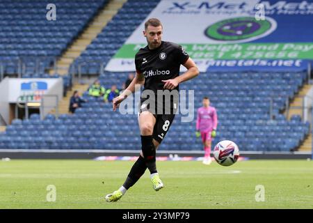 Blackburn, Großbritannien. September 2024. Joe Williams aus Bristol City in Aktion. EFL Skybet Championship Match, Blackburn Rovers gegen Bristol City im Ewood Park in Blackburn, Lancashire am Samstag, den 14. September 2024. Dieses Bild darf nur für redaktionelle Zwecke verwendet werden. Nur redaktionelle Verwendung.PIC von Chris Stading/Andrew Orchard Sportfotografie/Alamy Live News Credit: Andrew Orchard Sportfotografie/Alamy Live News Stockfoto