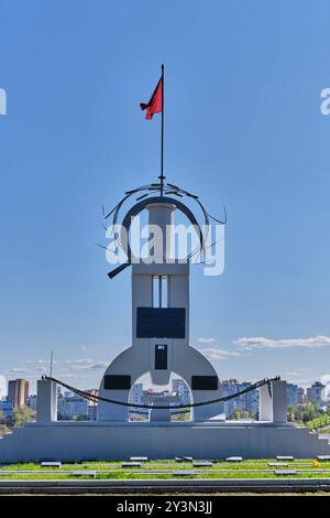 Perm, Russland - 18. Mai 2024: Denkmal für Kämpfer der Revolution von 1905, 1920, Gomzikow. Begräbnis der Teilnehmer der Revolution. Memorial Complex am Mount Stockfoto