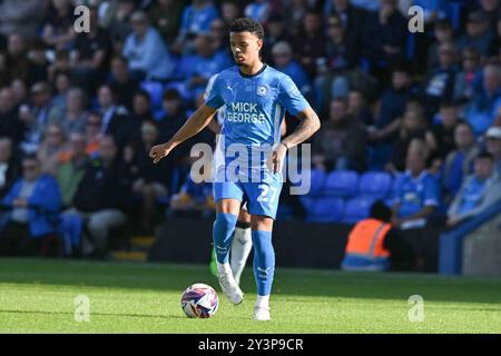 Jadel Katongo (27 Peterborough United) kontrolliert den Ball während des Spiels der Sky Bet League 1 zwischen Peterborough und Lincoln City in der London Road, Peterborough am Samstag, den 14. September 2024. (Foto: Kevin Hodgson | MI News) Credit: MI News & Sport /Alamy Live News Stockfoto