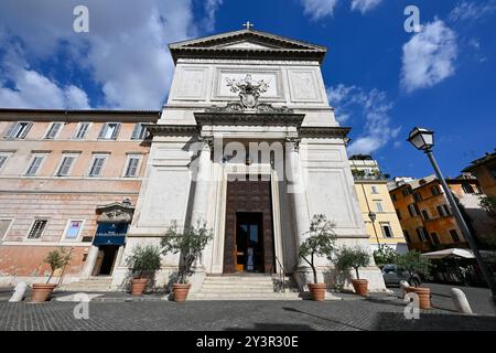 Außenansicht des Heiligtums von San Salvatore in Lauro in Rom, Italien. Stockfoto