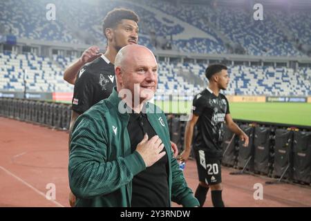 Der Cheftrainer des FC Torpedo Kutaisi Steve Kean nach dem Spiel der georgischen Fußballliga 2024 zwischen dem FC Dinamo Tbilisi und dem FC Torpedo Kutaisi in der Boris Paitchadze Dinamo Arena am 18. August 2024 in Tiflis, Georgien. Tbilisi Dinamo Arena benannt nach Boris Paichadze, Akaki Tsereteli Avenue, Didube, Tiflis, 0154, Georgia Georgia Copyright: xArturxStabulnieksx 654459 Stockfoto