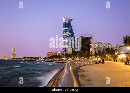 Jeddah, Saudi-Arabien 1. Januar 2024: Skyline bei Nacht - Arial View - Dschiddah Stadt Saudi-Arabien Stockfoto