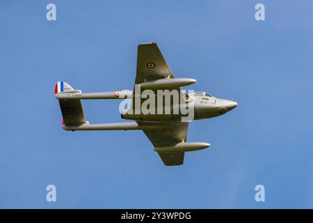 De Havilland Vampire auf der Air Legend Air Show 2024 in Melun, Frankreich Stockfoto