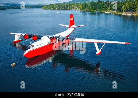 Kanada, Sproat Lake 10. August 2024: Letzter Flug des Martin-Mars-Bombers von Coulson Aviation Stockfoto