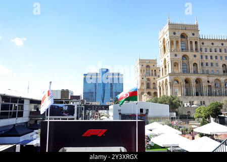 Baku, Aserbaidschan. September 2024. Fahrerlager-Atmosphäre. 15.09.2024. Formel-1-Weltmeisterschaft, Rd 17, Grand Prix Von Aserbaidschan, Baku Street Circuit, Aserbaidschan, Wettkampftag. Das Foto sollte lauten: XPB/Alamy Live News. Stockfoto