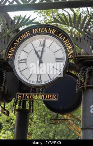 Singapore Botanic Gardens Clock Tower, Orchid Plaza Singapur, Singapur Besucher, Singapore Orchid Centre, Botanischer Garten, Botanischer Garten, Botanischer Garten Stockfoto