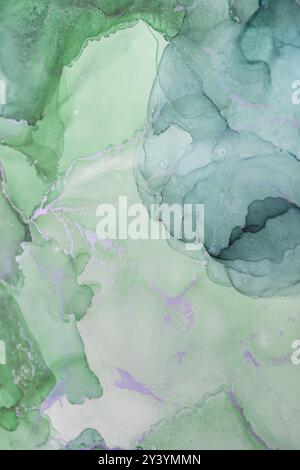 Sanftes grünes abstraktes Aquarell mit fließenden Formen und sanften Farbtönen in harmonischen Tönen, perfekt für moderne Einrichtung Stockfoto