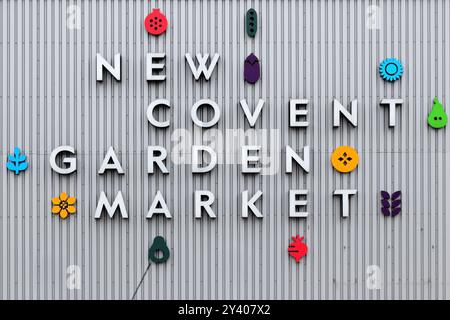 New Covent Garden Market in Nine Elms, London, der größte Obst-, Gemüse- und Blumenmarkt im Vereinigten Königreich Stockfoto