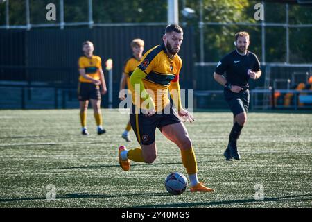 Rushall Olympic gegen Sheffield FC FA Cup (zweite Qualifikationskrawatte) Stockfoto