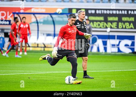 Gent, Belgien. September 2024. Mechelens Torhüter Yannick Thoelen wurde vor einem Fußballspiel zwischen KAA Gent und KV Mechelen in Gent am siebten Tag der Saison 2024-2025 der ersten Liga der „Jupiler Pro League“ der belgischen Meisterschaft am Sonntag, den 15. September 2024, in Gent dargestellt. BELGA FOTO TOM GOYVAERTS Credit: Belga Nachrichtenagentur/Alamy Live News Stockfoto