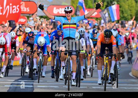 Tim MERLIER (Belgien) Elite Strassenrennen/Europameisterschaft Herren Elite Road Race von Heusden-Zolder nach Hasselt (129 km) am 15. September 2024. Die Radsport EM/Straßenradsport-Europameisterschaften 2024 (UEC Road Europameisterschaften 2024) der Union Européenne de Cyclisme von 11. bis 15. September 2024 in der belgischen Provinz Limburg. EuroRoad24, EuroRoad 2024. Stockfoto