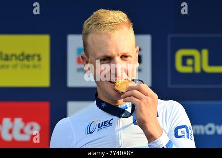 Tim MERLIER (Belgien) Elite Strassenrennen/Europameisterschaft Herren Elite Road Race von Heusden-Zolder nach Hasselt (129 km) am 15. September 2024. Die Radsport EM/Straßenradsport-Europameisterschaften 2024 (UEC Road Europameisterschaften 2024) der Union Européenne de Cyclisme von 11. bis 15. September 2024 in der belgischen Provinz Limburg. EuroRoad24, EuroRoad 2024. Stockfoto