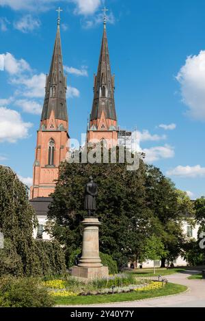 Uppsale, Uppland - Schweden - 07 27 2019 Stadtbild mit Blick auf die Kathedrale Stockfoto