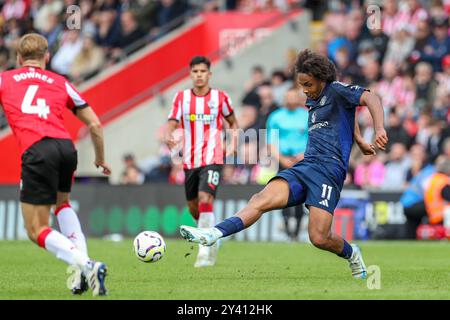 Manchester United Stürmer Joshua Zirkzee (11) im Einsatz während des Spiels Southampton FC gegen Manchester United FC English Premier League in St. Mary's Stadium, Southampton, England, Großbritannien am 14. September 2024 Credit: Every Second Media/Alamy Live News Stockfoto