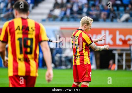 Gent, Belgien. September 2024. Mechelens Patrick Pflucke scheint während eines Fußballspiels zwischen KAA Gent und KV Mechelen in Gent am siebten Tag der Saison 2024-2025 der ersten Liga der „Jupiler Pro League“ der belgischen Meisterschaft am Sonntag, den 15. September 2024, niedergeschlagen zu sein. BELGA FOTO TOM GOYVAERTS Credit: Belga Nachrichtenagentur/Alamy Live News Stockfoto