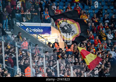 Gent, Belgien. September 2024. Mechelens Anhänger wurden während eines Fußballspiels zwischen KAA Gent und KV Mechelen in Gent am siebten Tag der Saison 2024-2025 der ersten Liga der Jupiler Pro League am Sonntag, den 15. September 2024, in Gent dargestellt. BELGA FOTO TOM GOYVAERTS Credit: Belga Nachrichtenagentur/Alamy Live News Stockfoto
